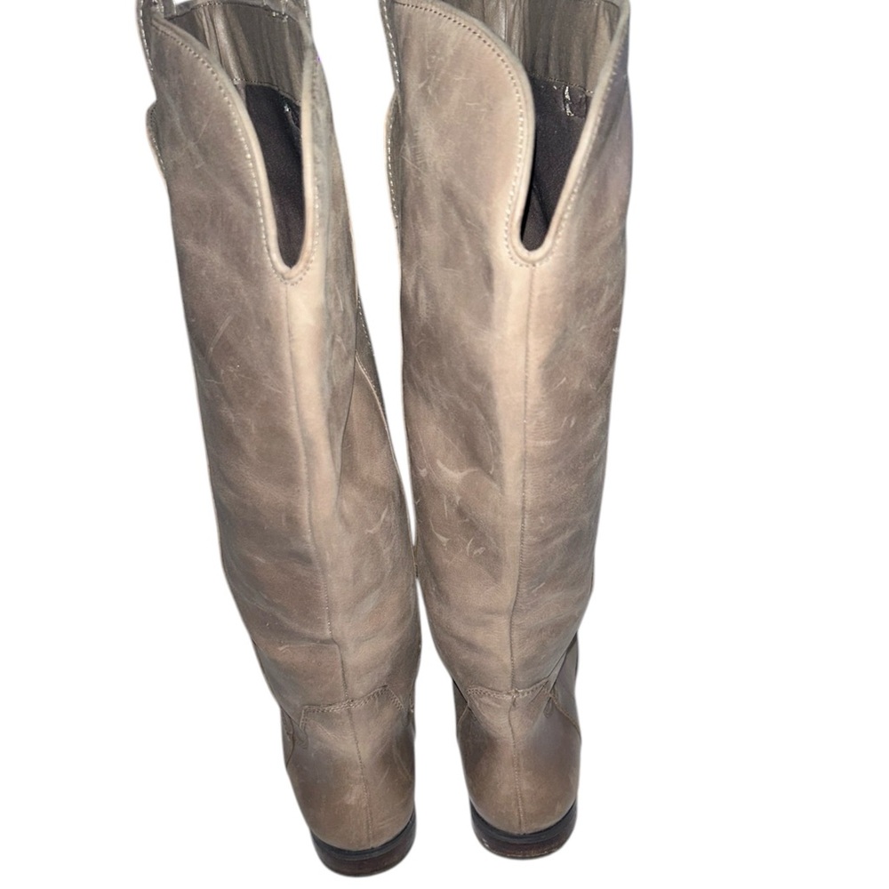 Franco Fortini Women’s
Riding Boot. Leather

knee High Pull On Boot. Size 9 - Picture 3 of 5